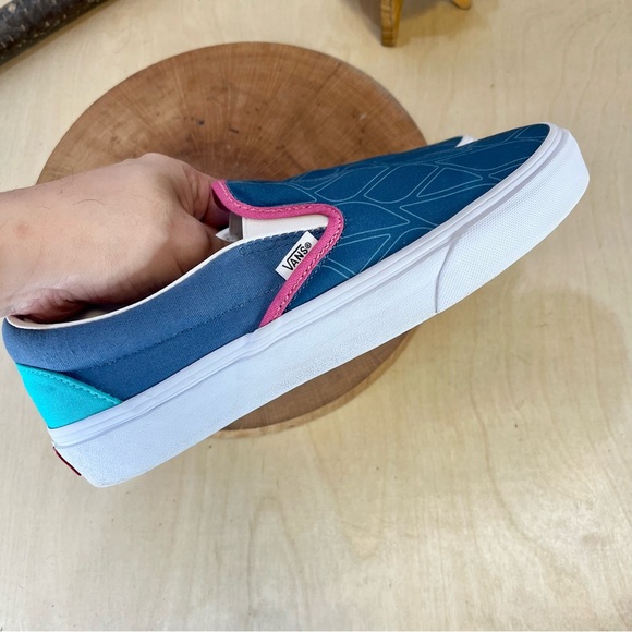 *Vans | Multi Color Blue Print Classic Slip-On Sneaker SN 721454 Size 8.5M/10L - Picture 12 of 16